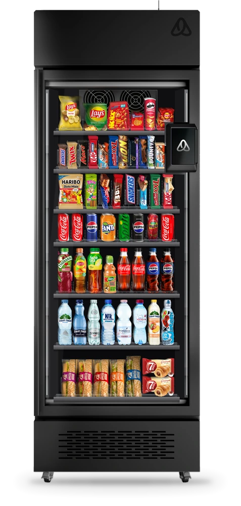 Lodówka smart AI Alnos Vending – model AF-CFZ-510, 530 litrów za przeszklonymi drzwiami, widok z przodu z przykładowymi produktami. Wizualizacja poglądowa (mockup).